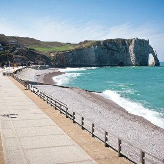 plage-etretat.jpg